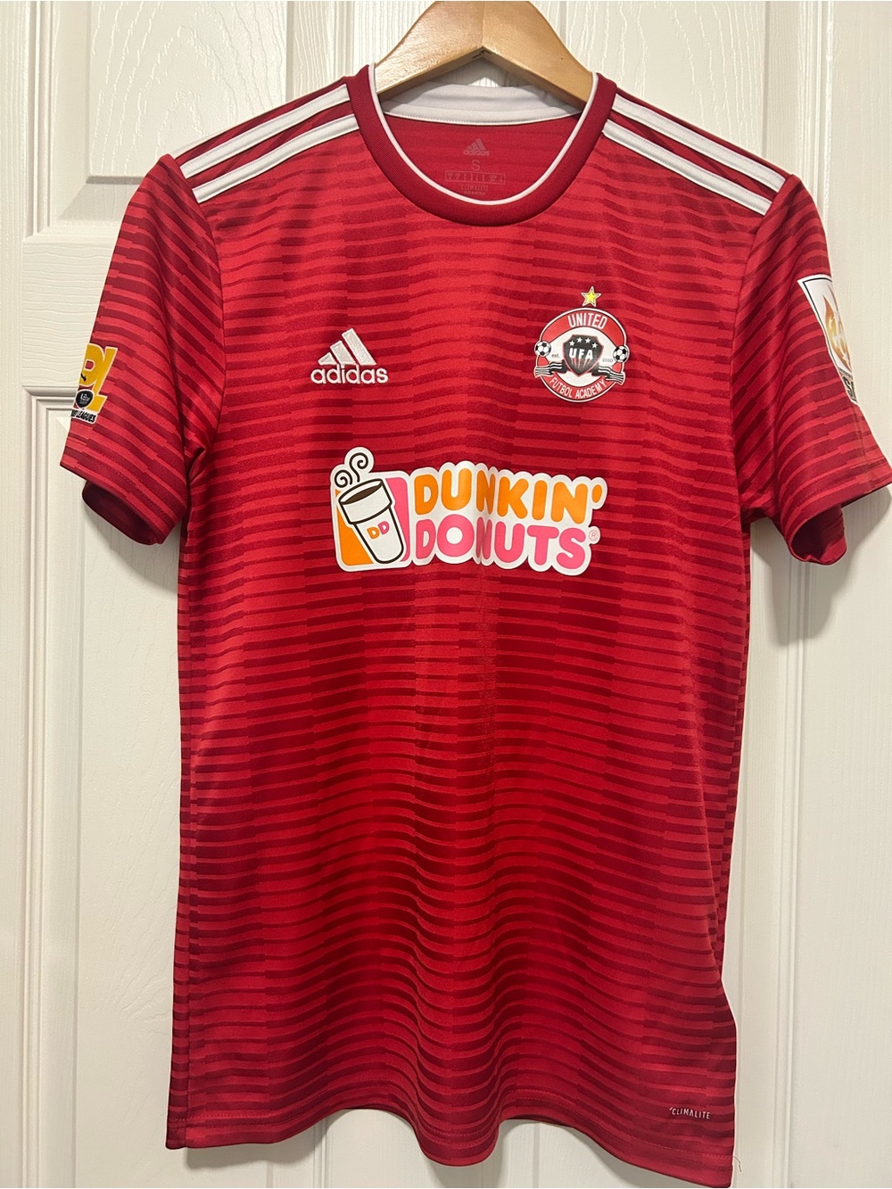 Rare VTG ADIDAS United Futbol Academy UFA Dunkin’ Donuts Soccer Jersey 2010s S